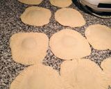 Foto del paso 6 de la receta: Tortas fritas rellenas de dulce de leche