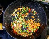 Foto langkah ke 3 dari resep Nasi Goreng Bawang ala Tin.