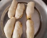 A picture of step 2 of Suji roll.