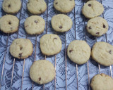 Foto del paso 3 de la receta: Galletitas de avena y chispas de chocolate