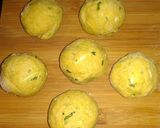 A picture of step 3 of Doodhi Thepala (bottle gourd paratha/indian flat bread).