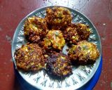 A picture of step 4 of Bandhakopir bora/ cabbage fritters.