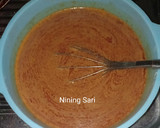 Foto langkah ke 3 dari resep Bolu karamel/sarang semut.
