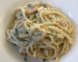 Foto del paso 5 de la receta: Spaghetti en salsa bechamel y camarones