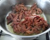 Foto del paso 4 de la receta Fideos chinos con ternera, setas y bambú