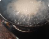 A picture of step 3 of Potato puri.