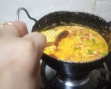 A picture of step 4 of Maggi masala.