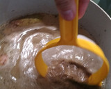 Foto del paso 4 de la receta: Consomé natural de pollo