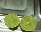 A picture of step 1 of Mutter Paneer.