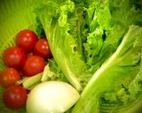 Hình bước làm 1 của món Salad Cá Hồi Sốt Trứng, Tôm Khô