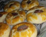 A picture of step 8 of Nankhatai.