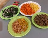 A picture of step 1 of Taco soup.