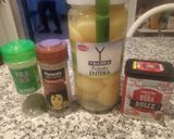 Foto del paso 1 de la receta: Wellington a mi manera con pollo, paté y jamón, acompañado de papas