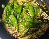 तिरंगा रवा ढोकला (Tiranga Rava Dhokla recipe in Hindi) रेसिपी चरण 10 फोटो