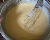 Foto langkah ke 3 dari resep Bolu pisang kukus (takaran sendok).