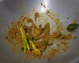 Foto langkah ke 3 dari resep Ayam Lodho Tulungagung 🔥🍗 bumbu rempah khas Jawa Timur.