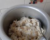 A picture of step 5 of Khara pongal.
