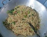 Foto langkah ke 3 dari resep Mie Hokkian ala chinese food.