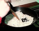Foto del paso 1 de la receta: Agua de avena (dorada)
