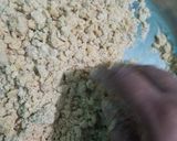 मुगडाळ ज्वारीपीठ मिक्स चकली (moongdal jwari chakali recipe in marathi) रेसिपी स्टेप 4 फोटो 