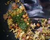 मैगी भेल पूरी (maggi bhel puri recipe in Hindi) रेसिपी चरण 6 फोटो