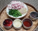 รูปขั้นตอนการทำที่ 1 ของ หมูสามชั้นผัดกะปิ