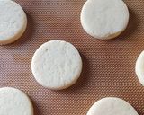 Foto del paso 2 de la receta: Alfajores de pastafrola🤭