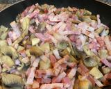Foto del paso 1 de la receta Empanada de champiñón, bacon y nata