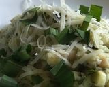Risotto z czosnkiem niedźwiedzim i szparagami krok przepisu 2 zdjęcie