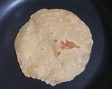 Hình bước làm 4 của món Wholewheat tortilla chicken wrap