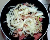 รูปขั้นตอนการทำที่ 1 ของ เต้าหู้กับกิมจิผัด (เต้าหู้กิมจิ) stir fried pork with kimchi and tofu