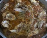 Foto del paso 4 de la receta: Alitas de pollo a la aceituna con guarnición de fideos tallarines