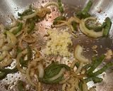 A picture of step 3 of Tuscan Chicken.