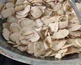 Foto langkah ke 4 dari resep Basreng bumbu seblak.