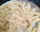 A picture of step 1 of Peri Peri Pasta.