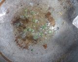 A picture of step 4 of Schezwan sauce noodles.