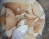 Foto langkah ke 4 dari resep Kentang Wedges.