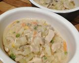 Foto langkah ke 6 dari resep Chicken Pie: Creamy & Cheesy.