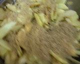 Foto del paso 6 de la receta: Tarta de manzana con nueces y pasas