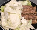 金針菇燒肉捲+高麗菜的食譜步驟4照片