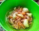 صورة لخطوة 3 من وصفة عصير المندارين (اليوسفي)