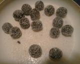Kókuszgolyó recept fázis 3 fotója