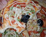 صورة لخطوة 3 من وصفة ميني بيتزا