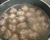 A picture of step 2 of Cucumber soup ต้มจืดแตงกวาหมูสับ.