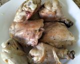 Foto del paso 1 de la receta Muslos de pollo con verduras y aceitunas