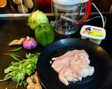 A picture of step 1 of Chicken Capsicum Dumpling.