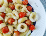 Foto del paso 5 de la receta: Calamares con tomates cherry y pesto de cacahuetes