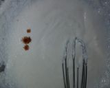 A picture of step 3 of Dora cake.