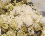 Pesto, aubergine and mozzarella pie recipe step 2 photo