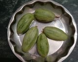 परवल और आलू की भुजिया (Parwal aur aloo ki bhujiya recipe in Hindi) रेसिपी चरण 1 फोटो